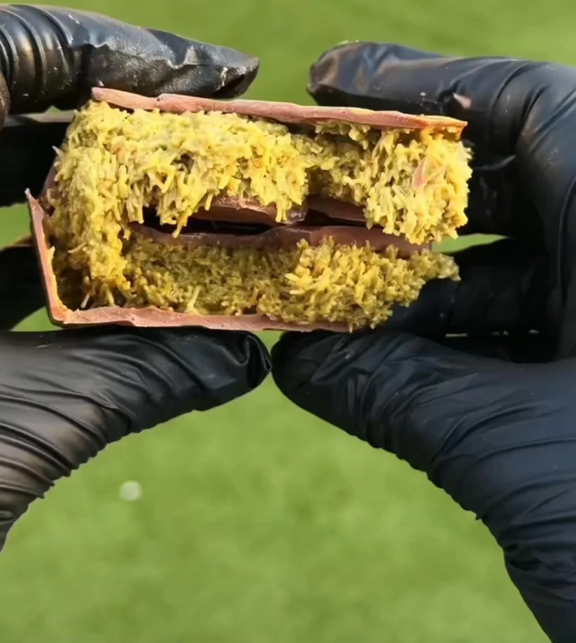 Dubai Chocolate Bar 200g - Belgian Milk Chocolate - Pistachio - Kunafa - Tahini - Image 3